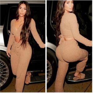 SKIMS New With Tags Teddy lounge set S/M desert tan jacket and joggers NWT